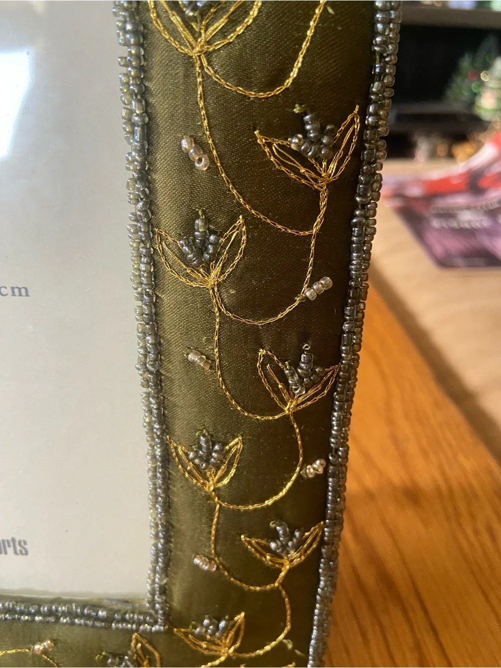 Pier 1 Olive Green Embroidered Beaded Photo Frame- 4in x 6in